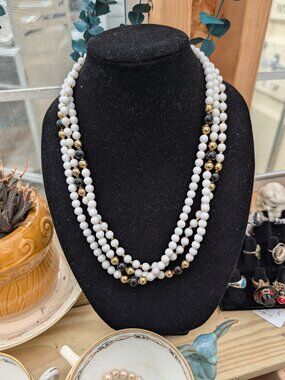 Vintage stamped "Alabaster" and Korea White, Gold & Black Beaded Long Necklace